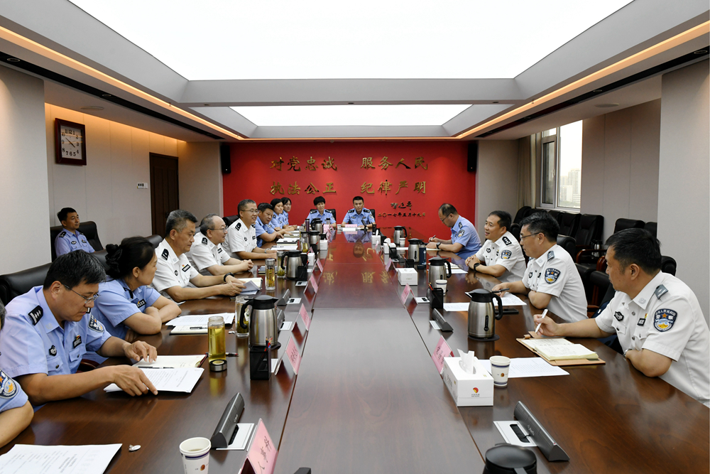 刘福宏同志率队赴四地公安机关调研学生实习暨人才培养工作
